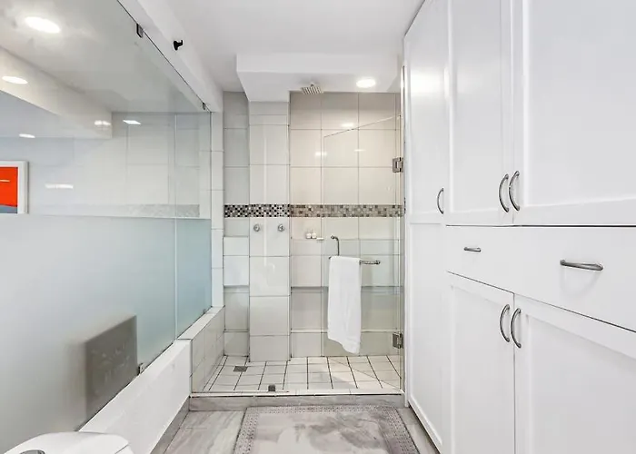 Morgan Residences 603 At Boutique With Pool, Gym & Сasa de vacaciones